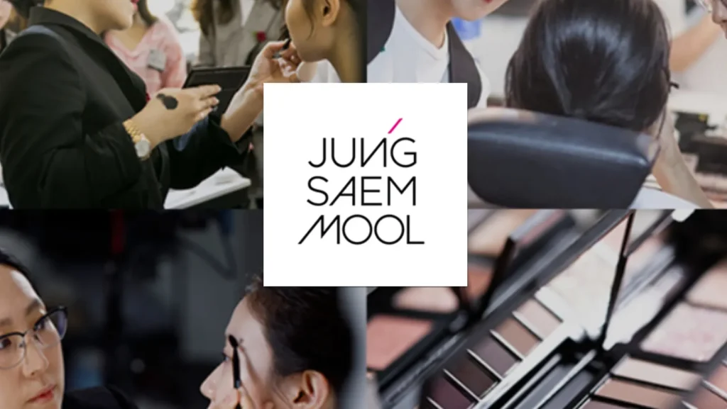 Promotional image for a personal color analysis and makeup class in Seoul, showing beauty consultation scenes and professional Korean makeup training in Hongdae, Yeonnam, and Seongsu.